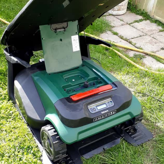 Robomow/Cub Cadet deler og utstyr